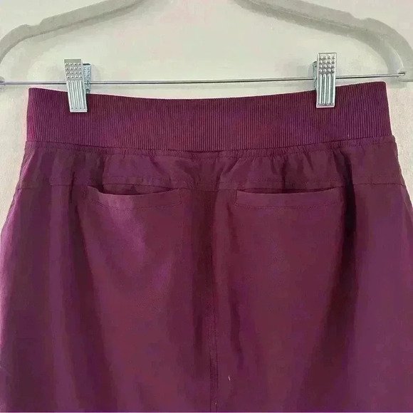 Athleta Midtown Skort Wild Bloom Purple Elastic Waist Athleisure Womens Sz 2 - Picture 8 of 13